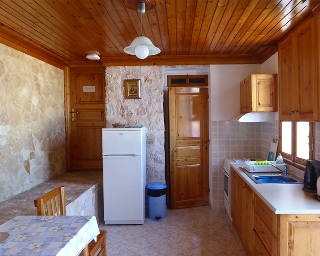 Nikitas Apartments - Halki