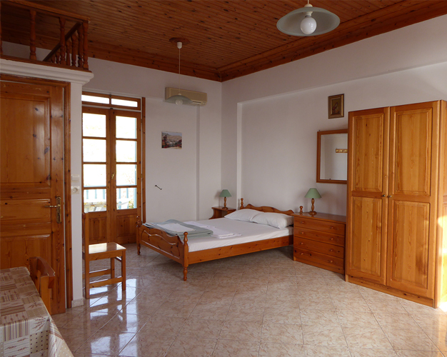 Nikitas Apartment - Halki